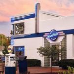 Monty's Blue Plate Diner