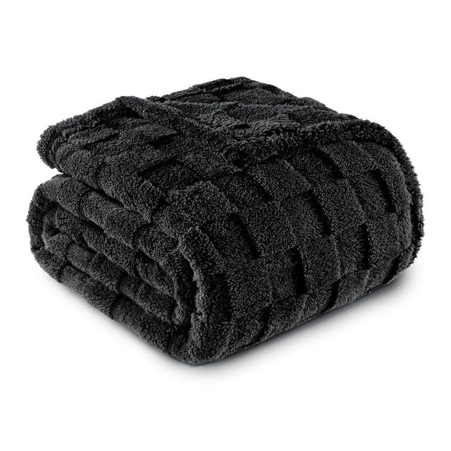 Exclusivo Mezcla Queen Size Flannel Fleece Blanket, Super Soft 3D Checkered Jacquard Bed Blanket, Cozy Fluffy Lightweight Blanket for All Seasons, 90x90 Inches, Black Blanket