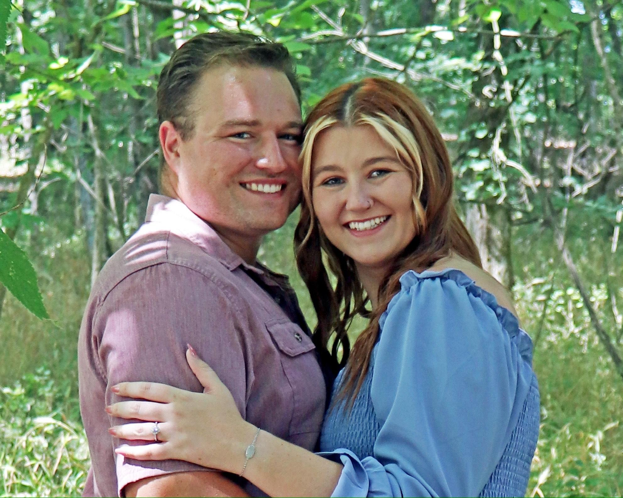 The Wedding Website of Taylor Simon and Jordan Lindsey