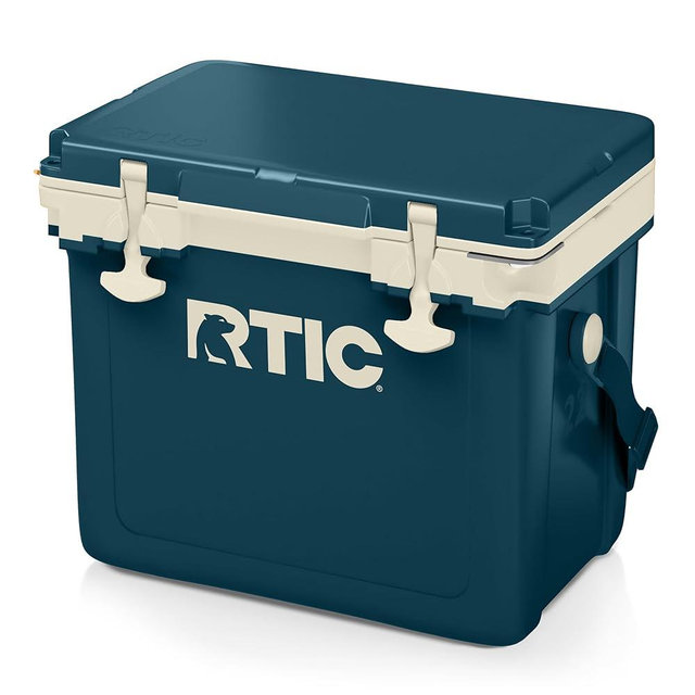 RTIC Ultra-Light 22 Quart Hard Cooler Insulated Portable Ice Chest Box for Drink, Beverage, Beach, Camping, Picnic, Fishing, Boat, Barbecue, 30% Lighter Than Rotomolded Coolers