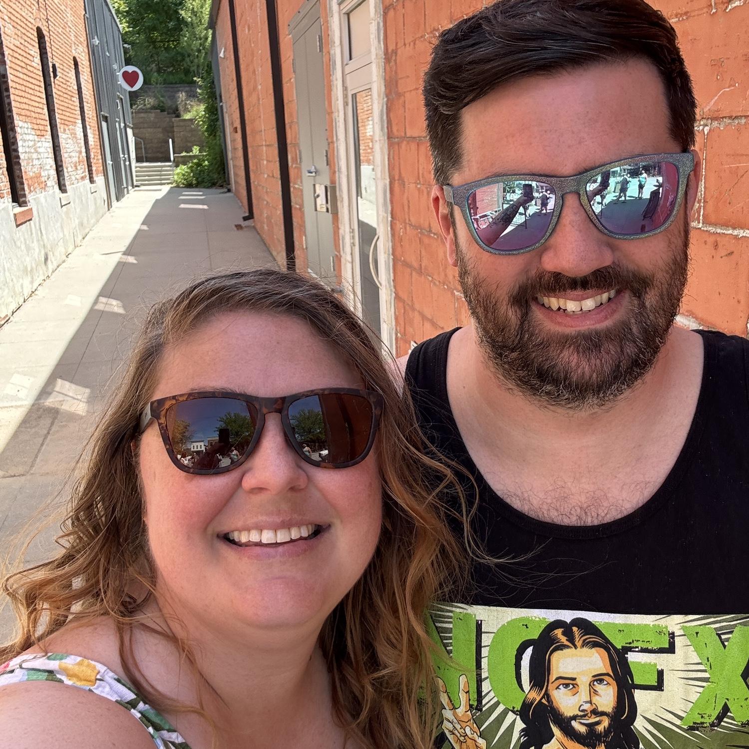 Cute alley in Omaha - May 2025