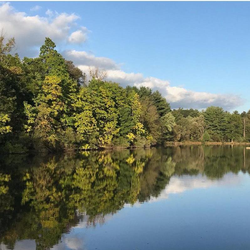 The lake on the grounds across from the venue!