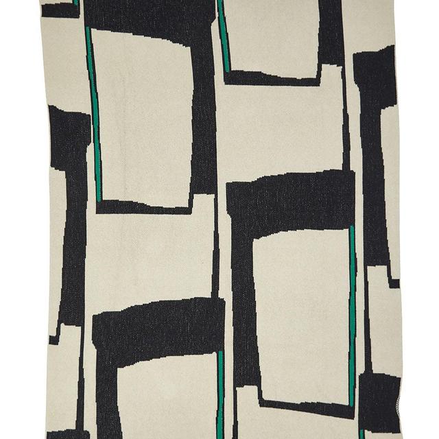 Sparrows Knit Blanket