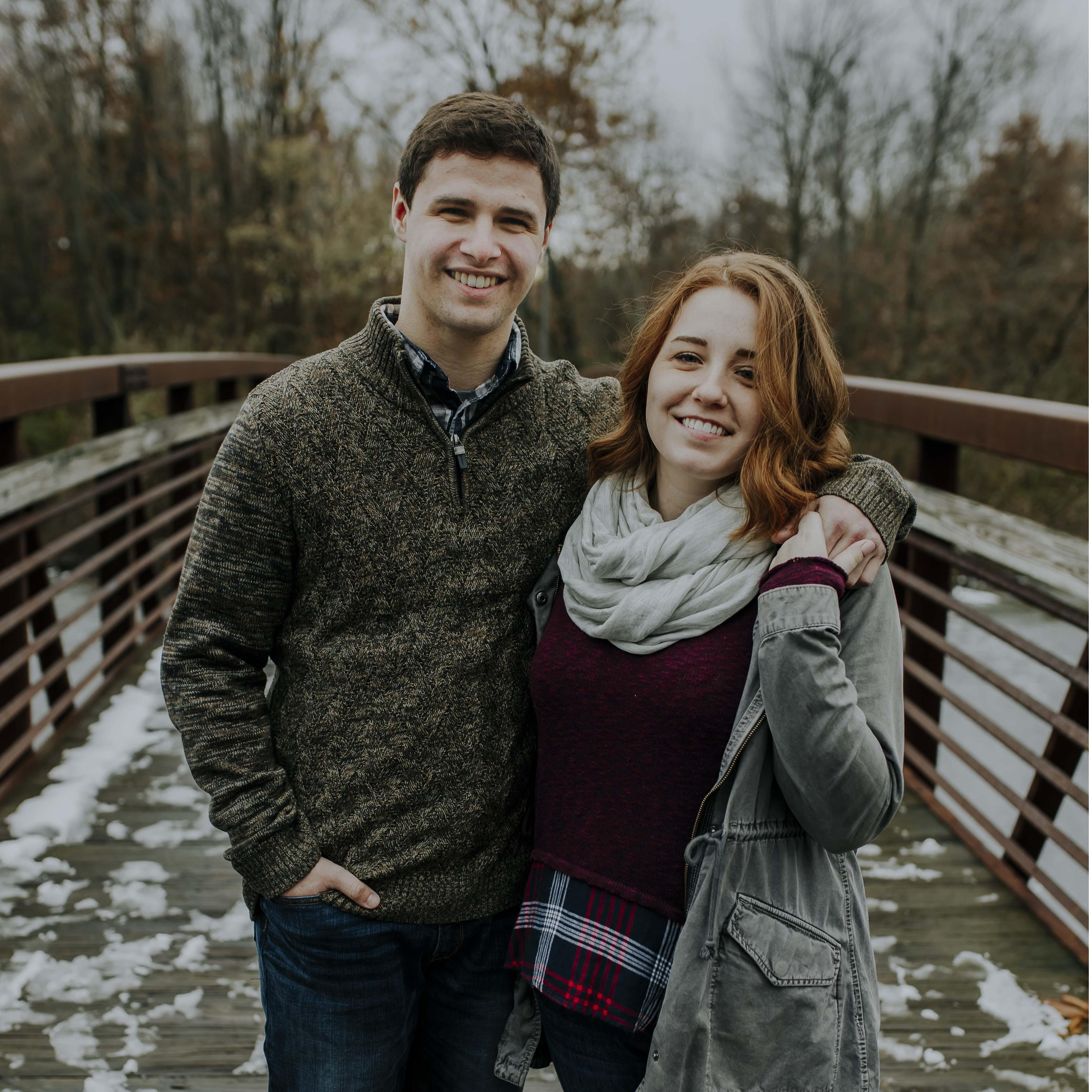 Engagement Photoshoot - Rogers-Lakewood Park in Valparaiso, IN