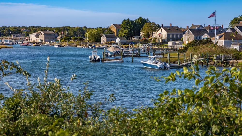 The Wedding Website of Hana Murphy and Tommy Grant