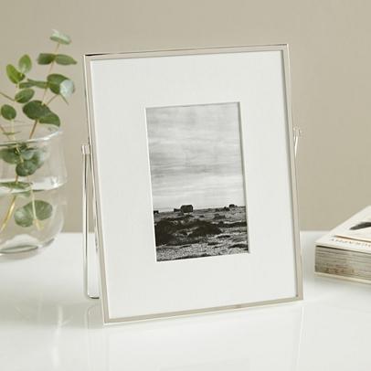 Fine Silver Easel Picture Frame 4x6" - Silver