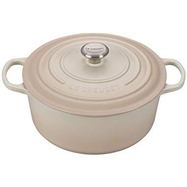 Le Creuset 7 1/4-Quart Signature Round Dutch Oven Stainless Steel Knob, Meringue