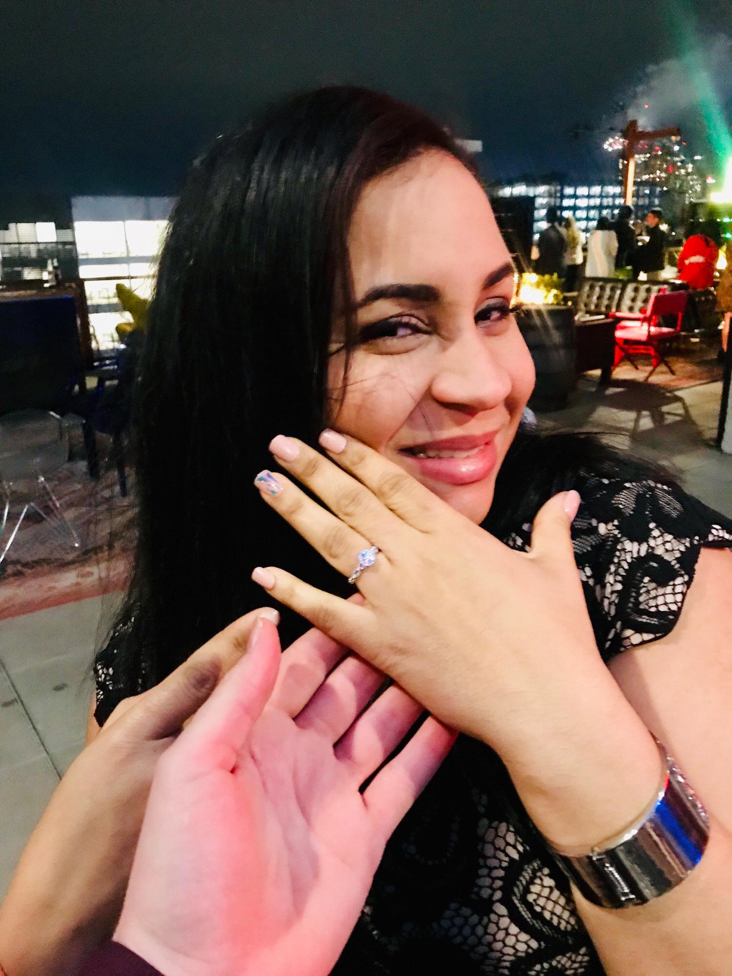 He put a ring on it ! 

Me dio el anilló !