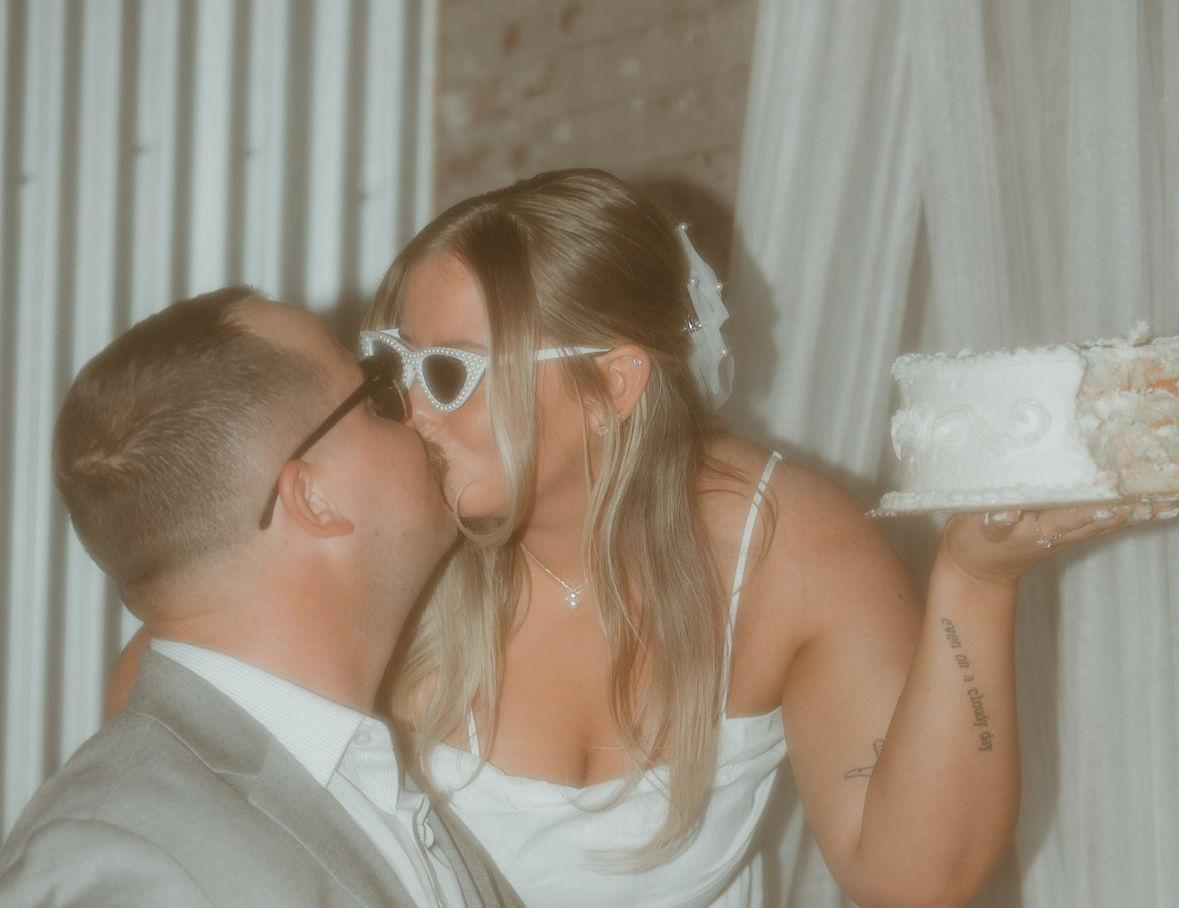 The Wedding Website of Sydney Rhyane Reuland and Austin Michael Vickery