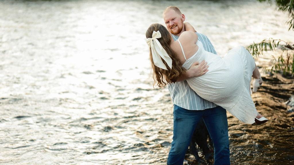 The Wedding Website of Kyleigh Mantell and Brock Durbin