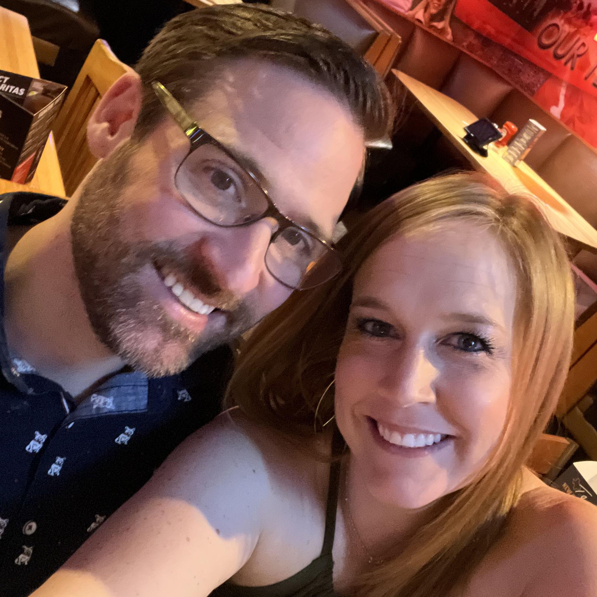 Date night at Applebees!