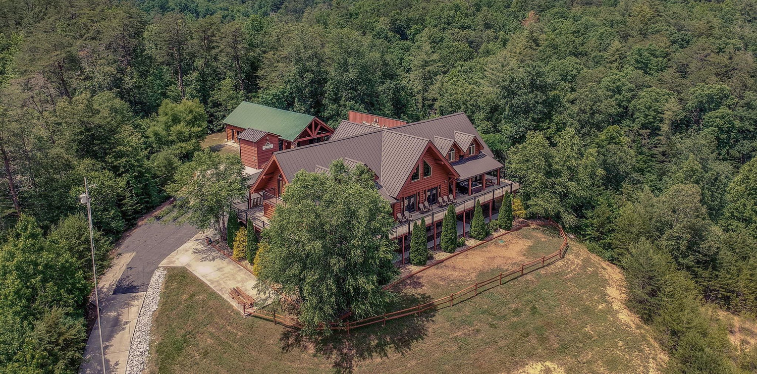 The Wedding Website of Shanna Blount and Daniel Cheek