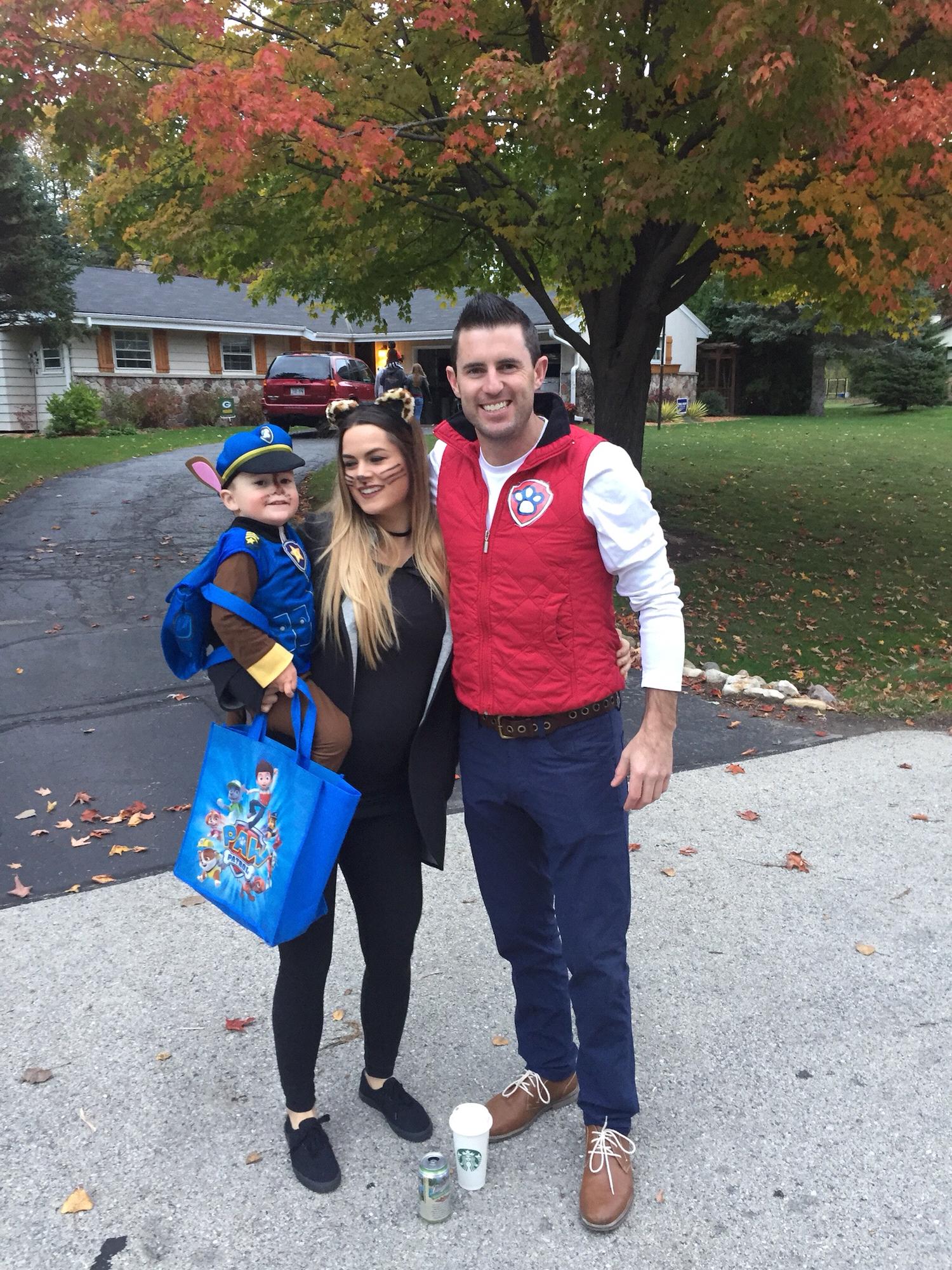 Halloween 2016! I was pregnant with jasey here!