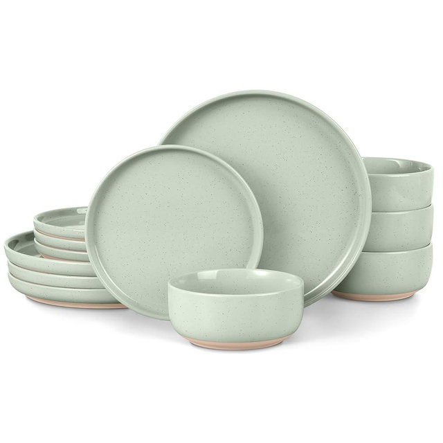 LIANYU Porcelain Dinnerware Set for 4, 12 PC Stoneware Dinner Plates and Bowls, Ceramic Dining Dishes Set for Dessert Salad Pasta, Microwave & Dishwasher Safe, Fog Green