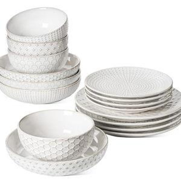 LE TAUCI Dinnerware Sets 16 PCS, Ceramic Plates and Bowls Set, Suit For House Warming Wedding, Serve for 4 (10" Dinner Plates + 8" Salad Dish + 22 oz Cereal Bowl+32 oz Pasta Bowls) x 4, Arctic White