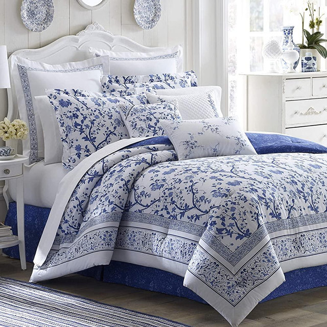 Laura Ashley Home - Charlotte Collection - Luxury Premium Ultra Soft Duvet Set, Lightweight & Comfortable Bedding, Stylish Design for Home Décor, King, China Blue