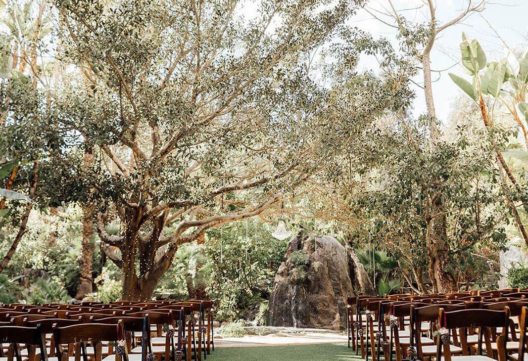 The Wedding Website of Carlie Lentz and Bobby Simpson