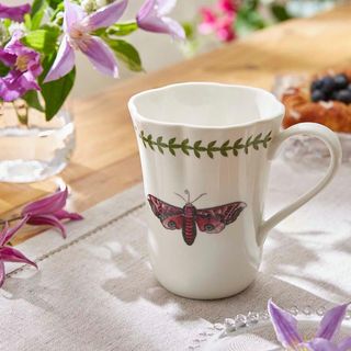 Botanic Garden Lotus Mug