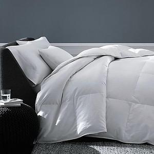 The Seasons Collection® Year Round Warmth White Goose Down Full/Queen Comforter