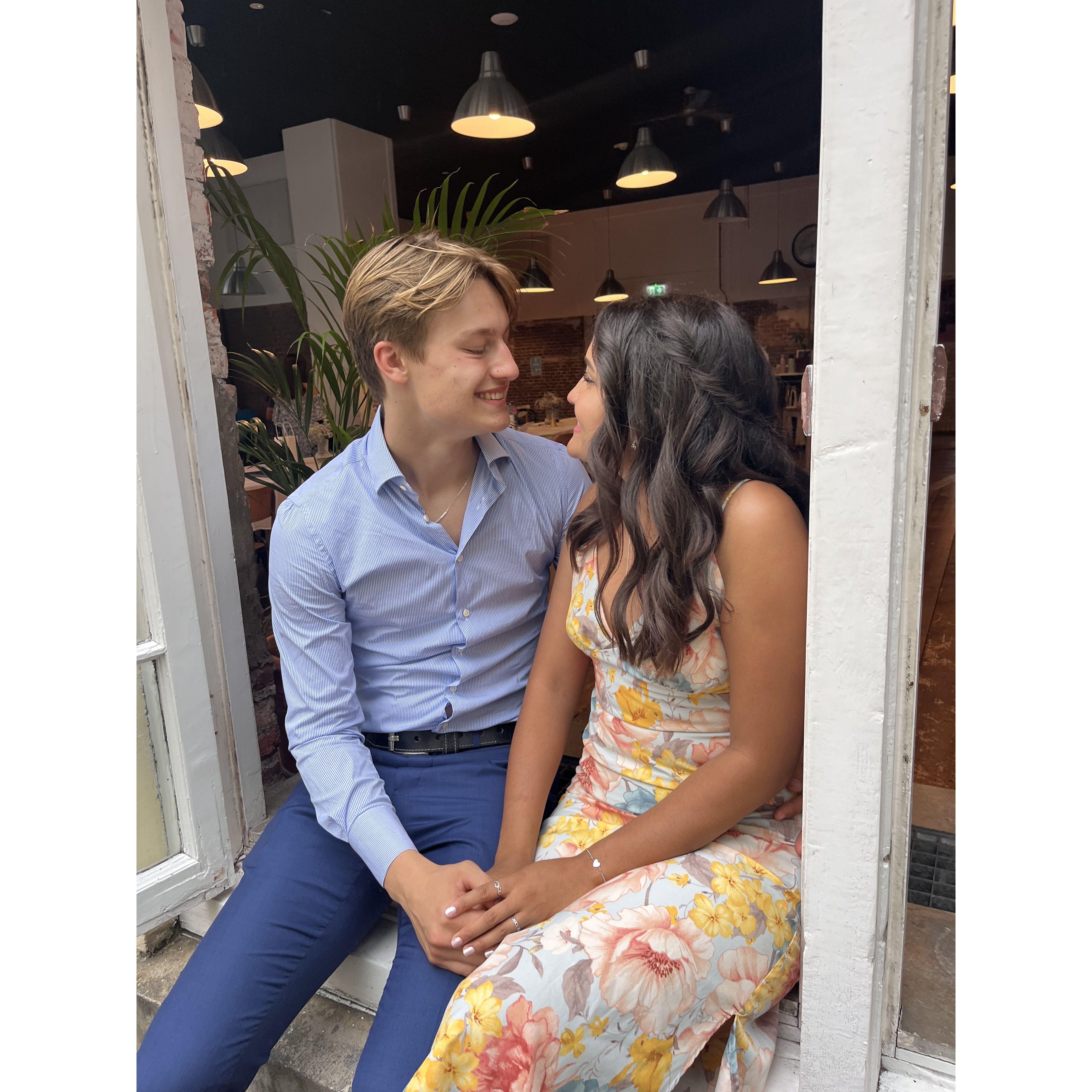 Graduated from our Discipleship Bible School!
Geslaagd voor onze Discipleship Bible School!