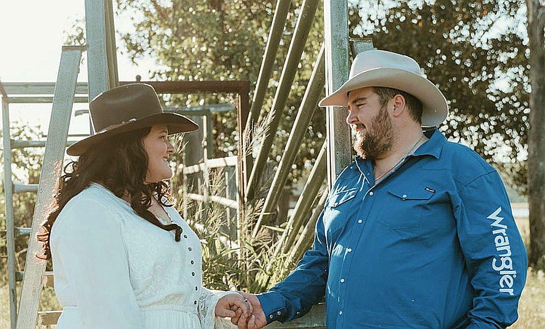 The Wedding Website of Aaron Dagg and Breanna Styles
