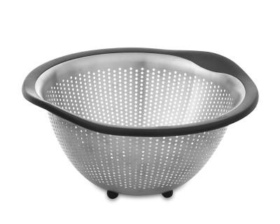 OXO Stainless Steel Colander, 3-Qt.
