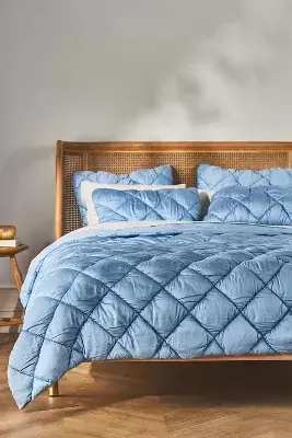 Athena Plush Quilt ​