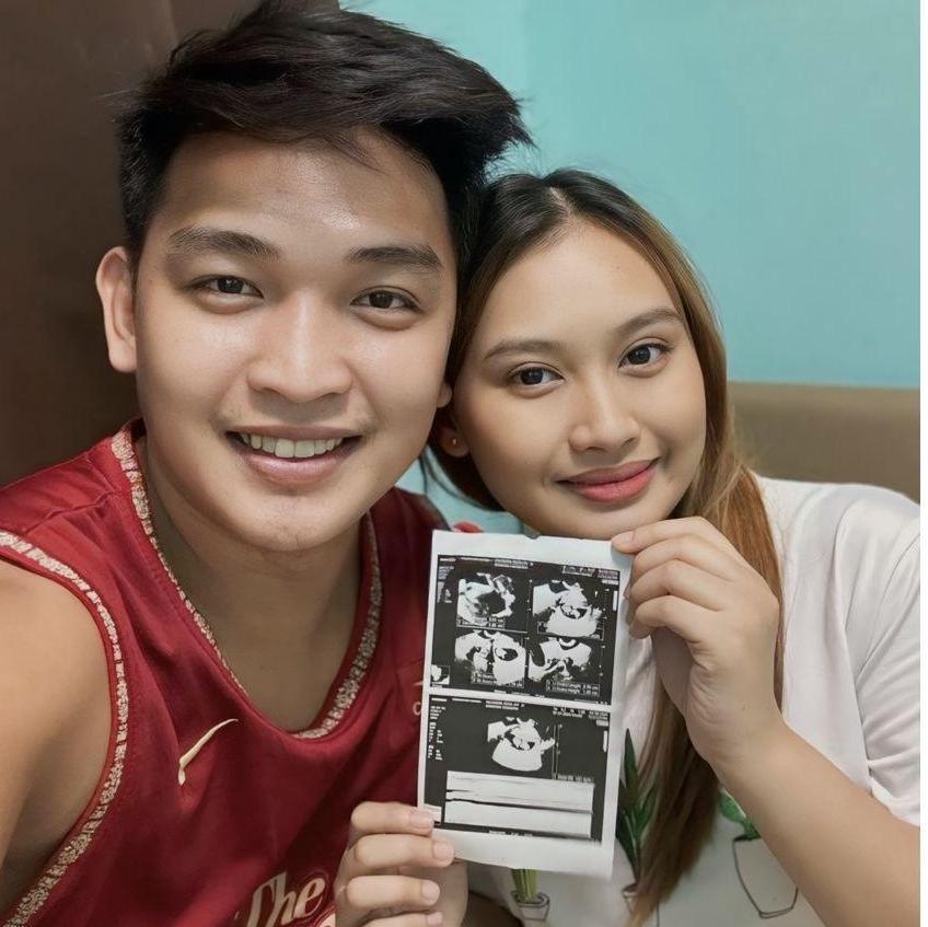 𝓦𝓲𝓽𝓱 𝓽𝓱𝓮 𝓑𝓮𝓼𝓽 𝓑𝓵𝓮𝓼𝓼𝓲𝓷𝓰 𝓯𝓻𝓸𝓶 𝓖𝓸𝓭 (September 7, 2024): Baby V entered our lives, proving that love always has more room to grow.