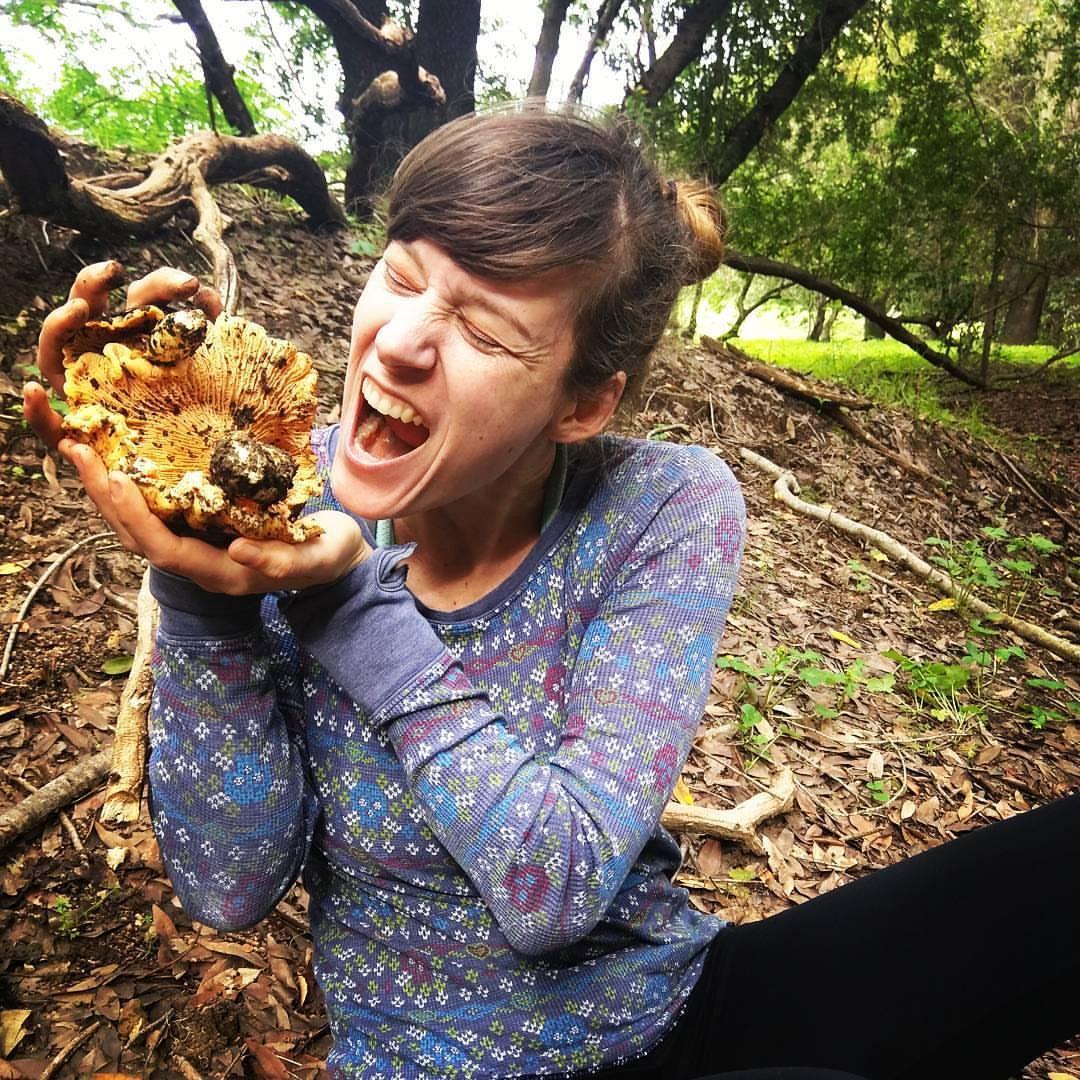 Dan showed me how to forage for Chanterelles. We took our backpack of mushrooms to Marirose's house and cooked up a big pot of Chanterelle risotto.