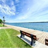 Walk in Palmer Park & Boardwalk St. Clair