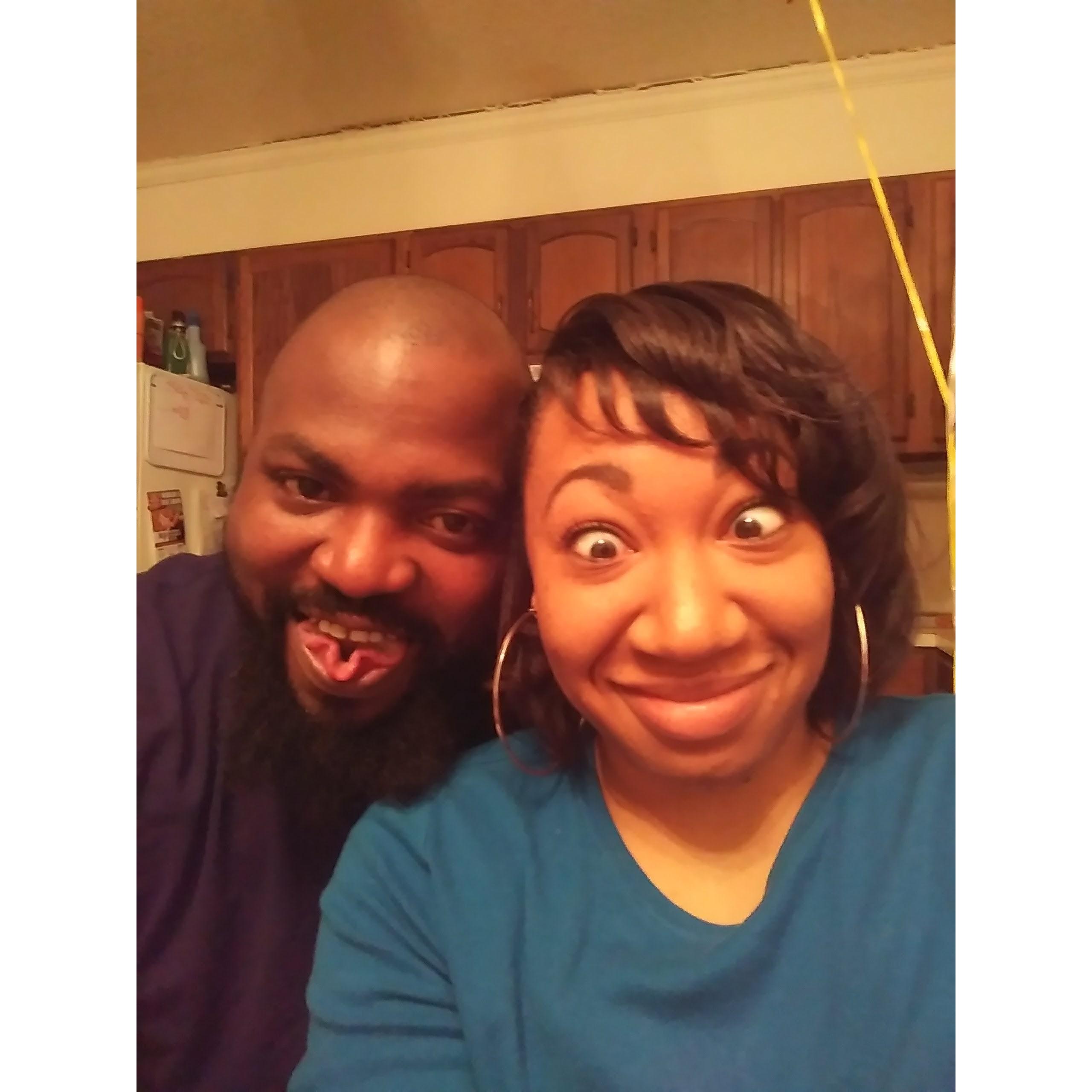 What is a relationship without laughter?! 😂
We joke, we play and love being silly together 😝