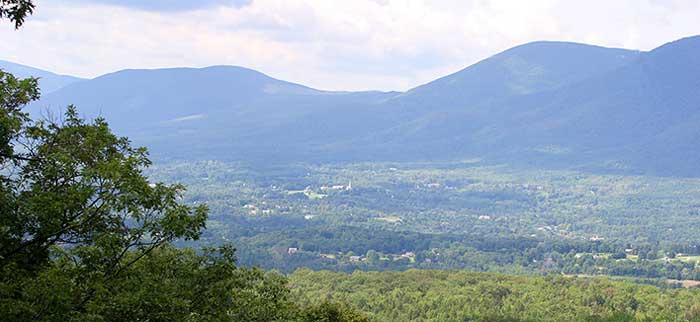 The Wedding Website of Carrie Szabo and Scott Miller