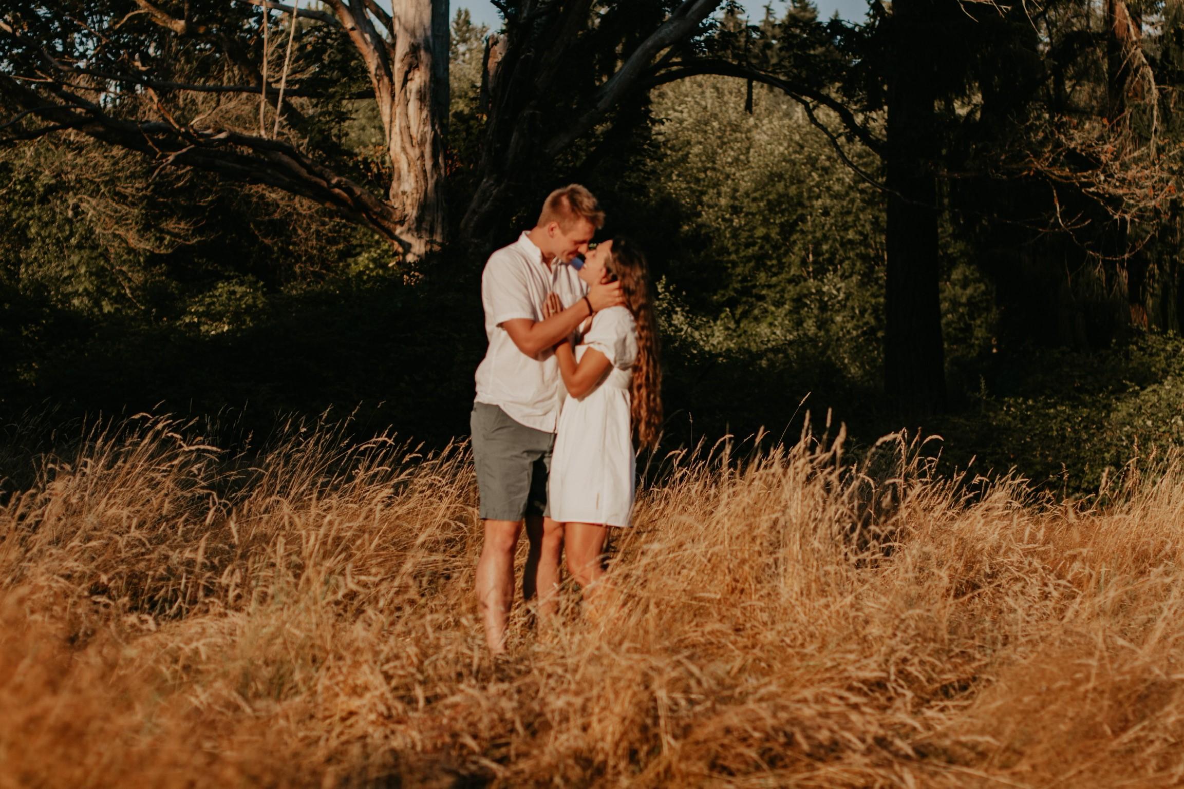 The Wedding Website of Kimberly Frost and James Over