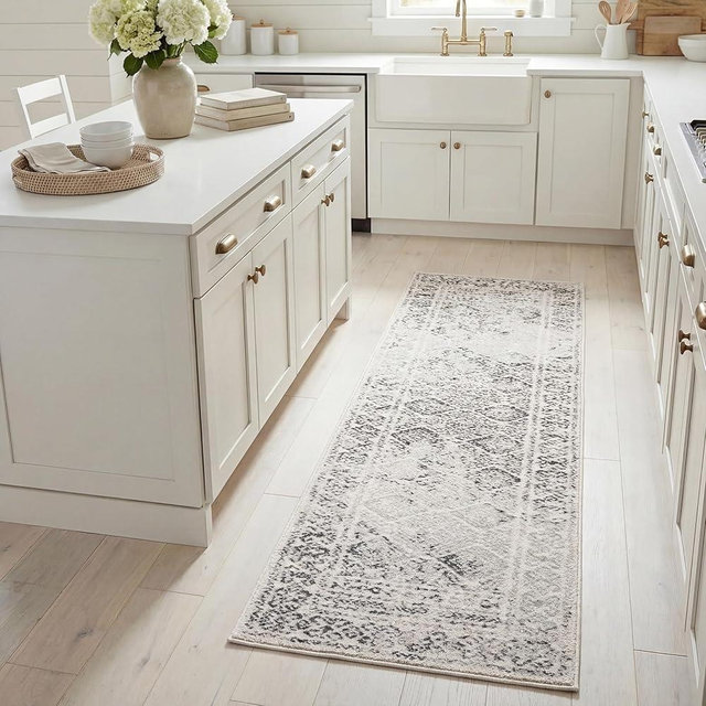 SAFAVIEH Tulum Collection Runner Rug - 2' x 11', Ivory & Grey, Moroccan Boho Distressed Design, Non-Shedding & Easy to Clean, Ideal for Living Room, Hallway, Foyer, Entryway, Bedroom (TUL264A)