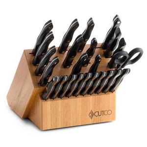 Signature Set with Steak Knives with Block