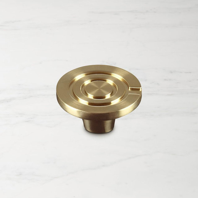 Le Creuset Crucible Centenary Knob, Large, Light Gold