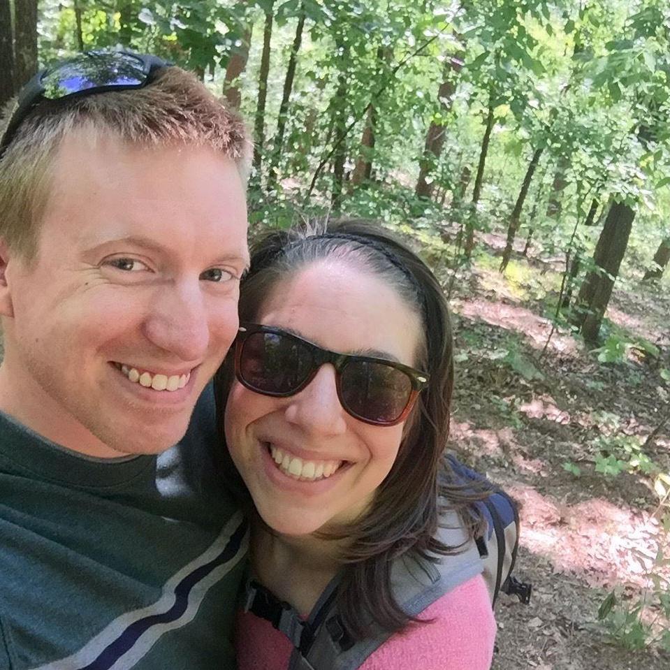 After two months of hanging with Casey in Missouri, it was time for me to go. :(
Luckily, my next assignment was in Lousiana, so we were met in the middle in Hot Springs, Arkansas and have some fun :)