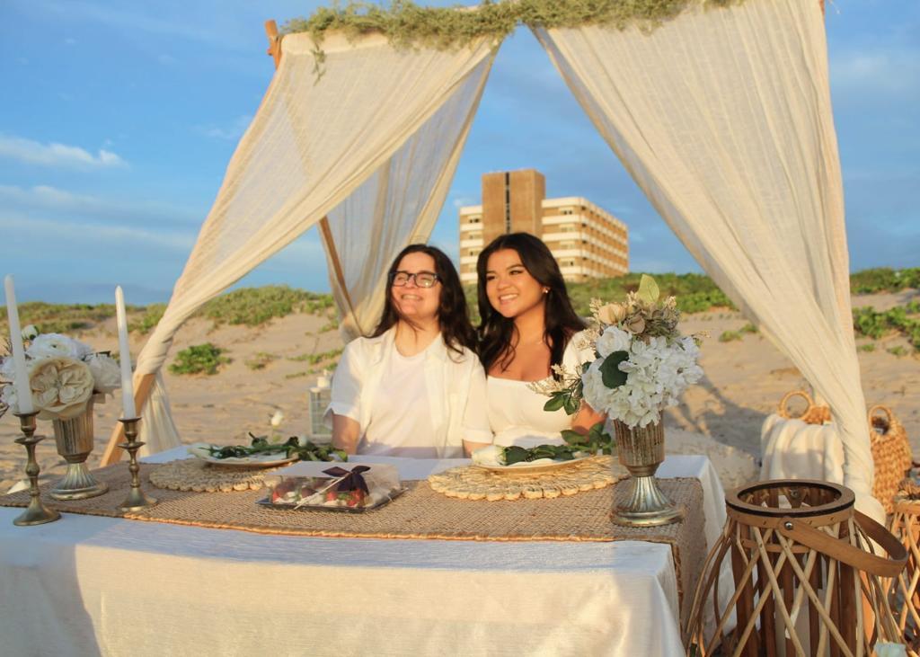 The Wedding Website of Shania Pintor and Alexa Mata