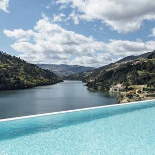 Honeymoon hotels