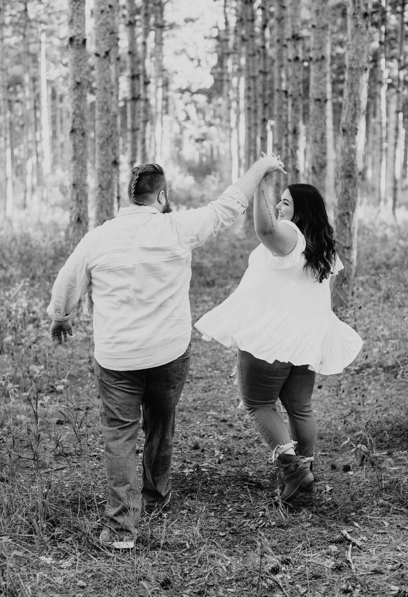 The Wedding Website of Lindsey Goetsch and Caleb Theis