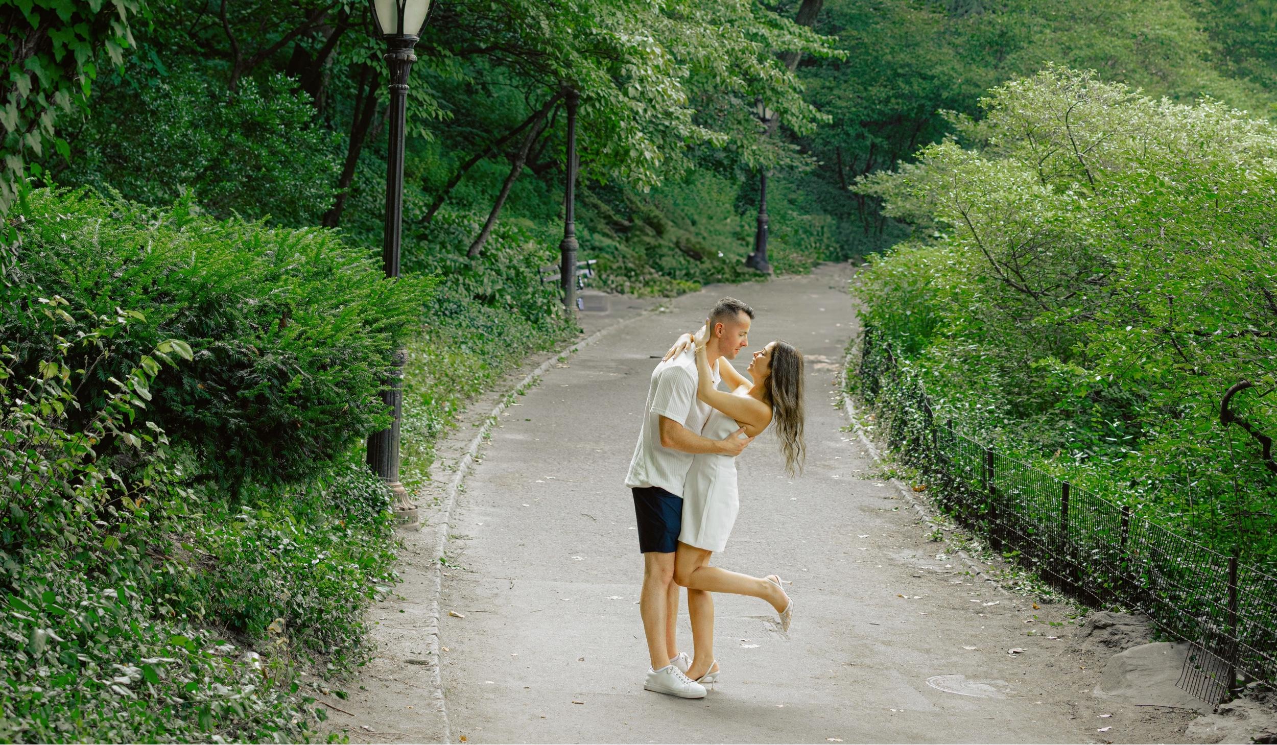 The Wedding Website of Bianca Dragusin and Colm Hassett