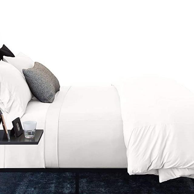 SHEEX Active Comfort Sheet Set Powered, Ultra-Soft, Breathes Better Than Cotton - Bright White, Queen