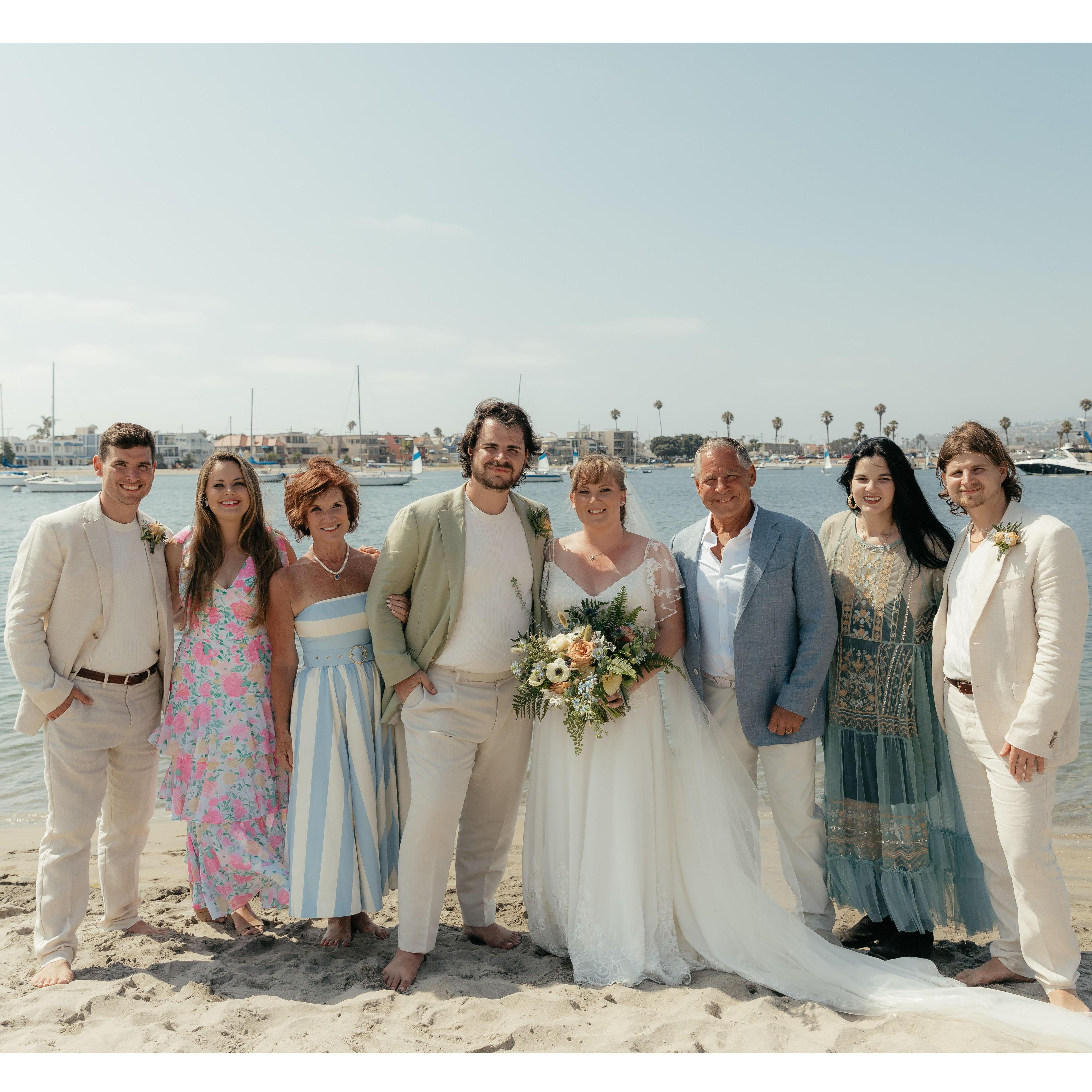 Taken during our time in San Diego for the wedding of Alec's younger brother Mitchel and sister-in-law, Camryn!
Left to right: Alec, Kelsey, Lenore, Mitchel, Camryn, Mike, MJ, Matt