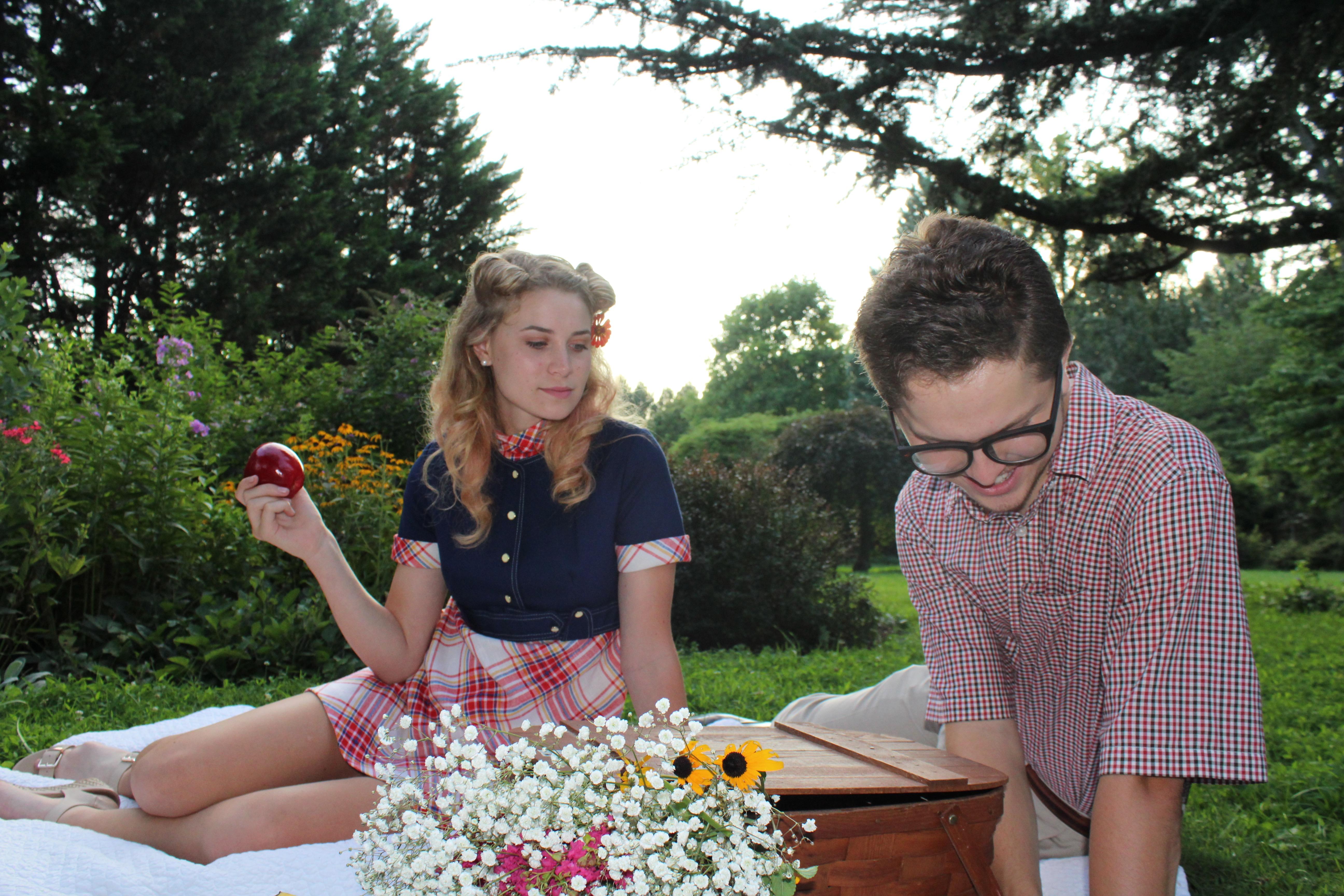 The Wedding Website of Aaron Pirnat and Elise LeSage