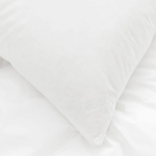 Down Alternative Pillow (Medium Density)