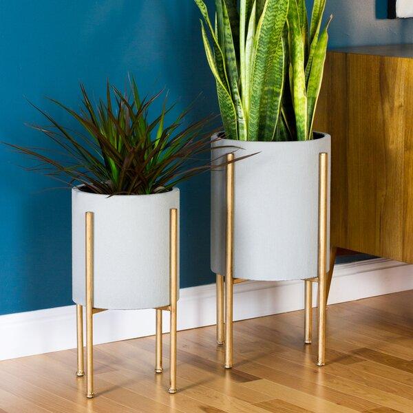 Manhasset 2-Piece Iron Pot Planter Set