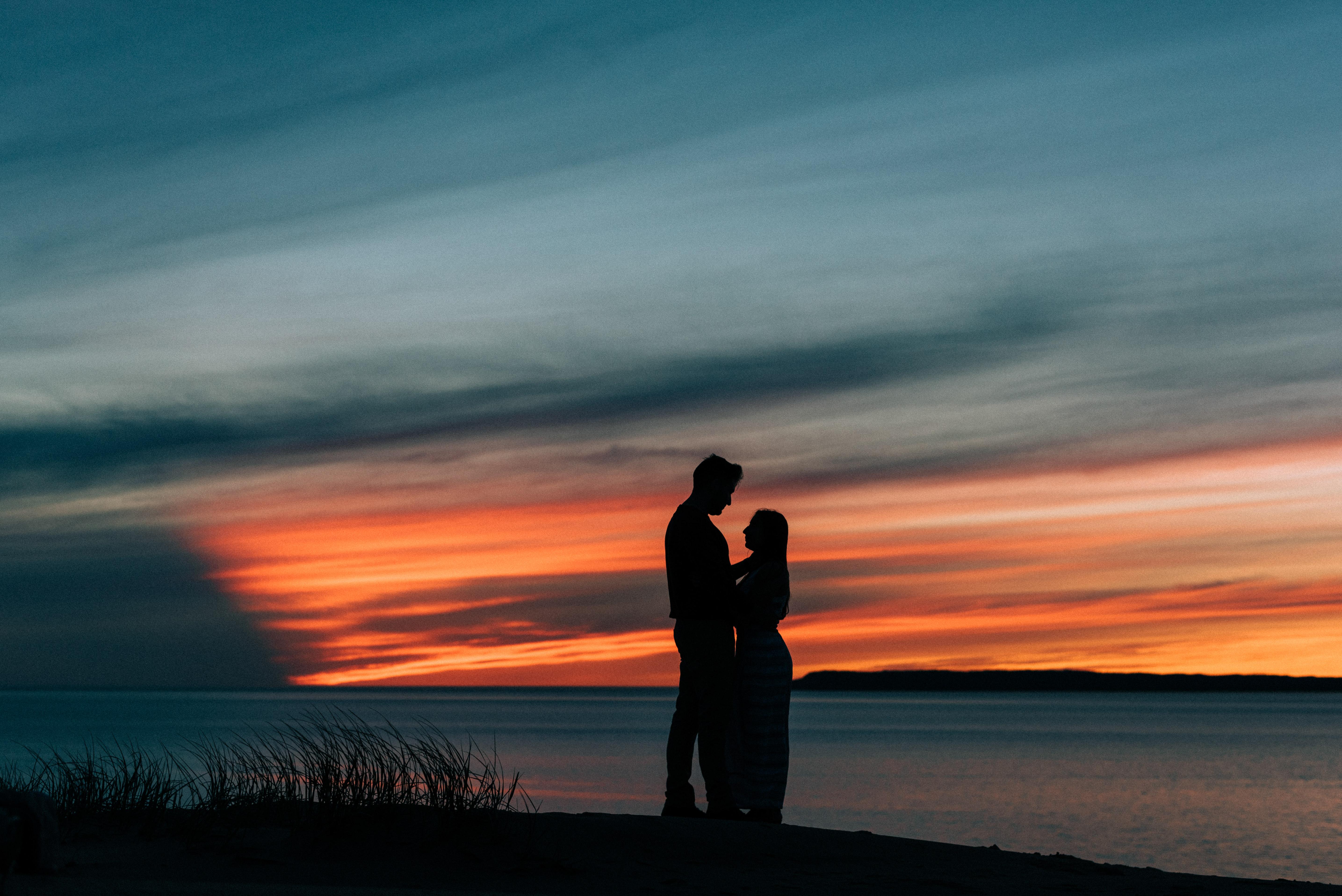 The Wedding Website of Emily Williams and Cameron Simmington