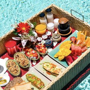 Honeymoon Beachside Breakfasts for Two