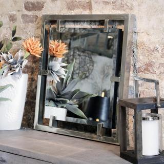 Henry Mirror