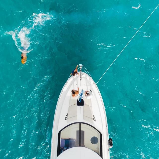 Boat Excursion in Hawaii